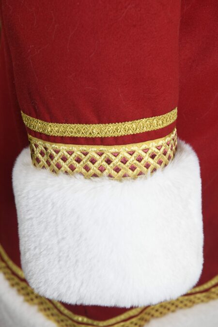 Scarlet Red Wool Robe with Rabbit Fur and Ecclesiastical Trim - Image 3