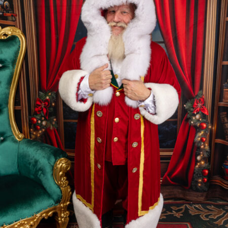 Xmas Robe w/ Artic Fox Hood